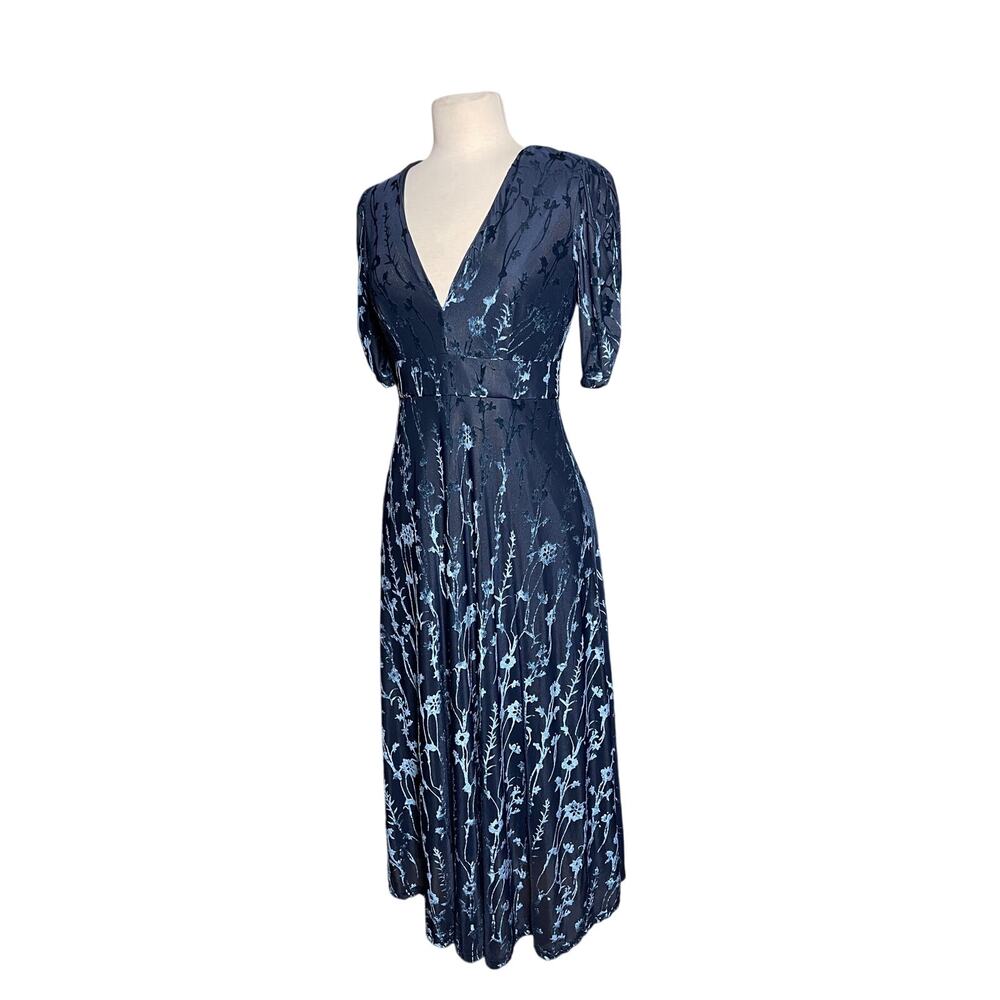 ANTHROPOLOGIE HUTCH Women’s Navy Blue Velvet Burnout Floral Midi Dress - Picture 5 of 6